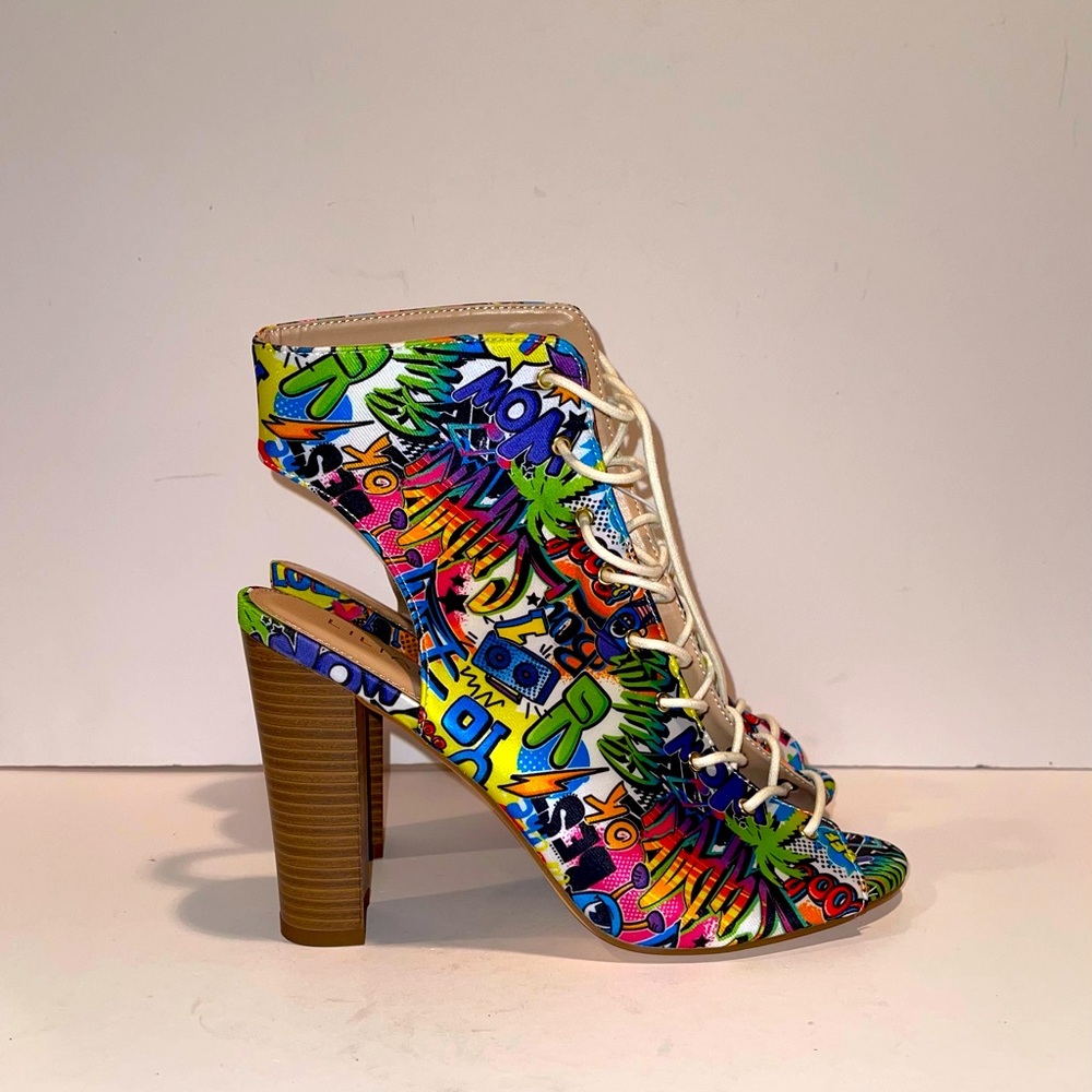 Graffiti Open Toe Sandals